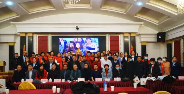 乌金石新闻:元旦感恩回馈暨中国生命关怀协会中医药发展工作委员会和乌金石科技集团签约活动举行插图6 乌金石新闻:元旦感恩回馈暨中国生命关怀协会中医药发展工作委员会和乌金石科技集团签约活动举行
